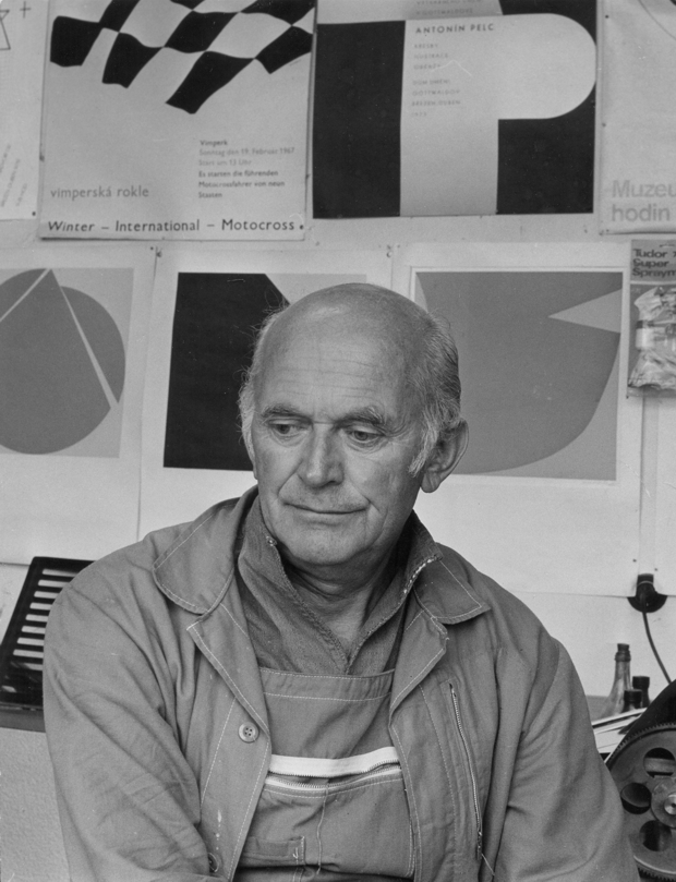 JanRajlichsr_vatelierunaUvoze_1980_photobyBohMarcak