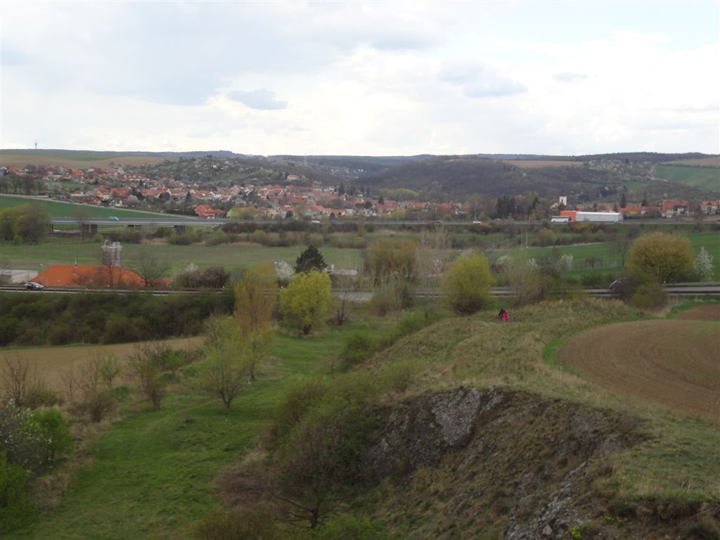 Podolí od Horky poblíž Žuráně přes Pindulku_12_04_21