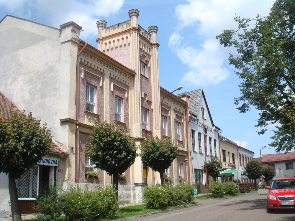 Ronovská radnice