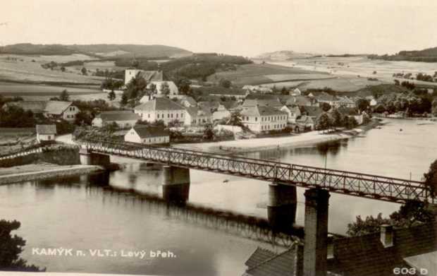 Kamýk nad Vltavou, cca 1900 / dobová pohlednice z archivu Městského muzea v Sedlčanech